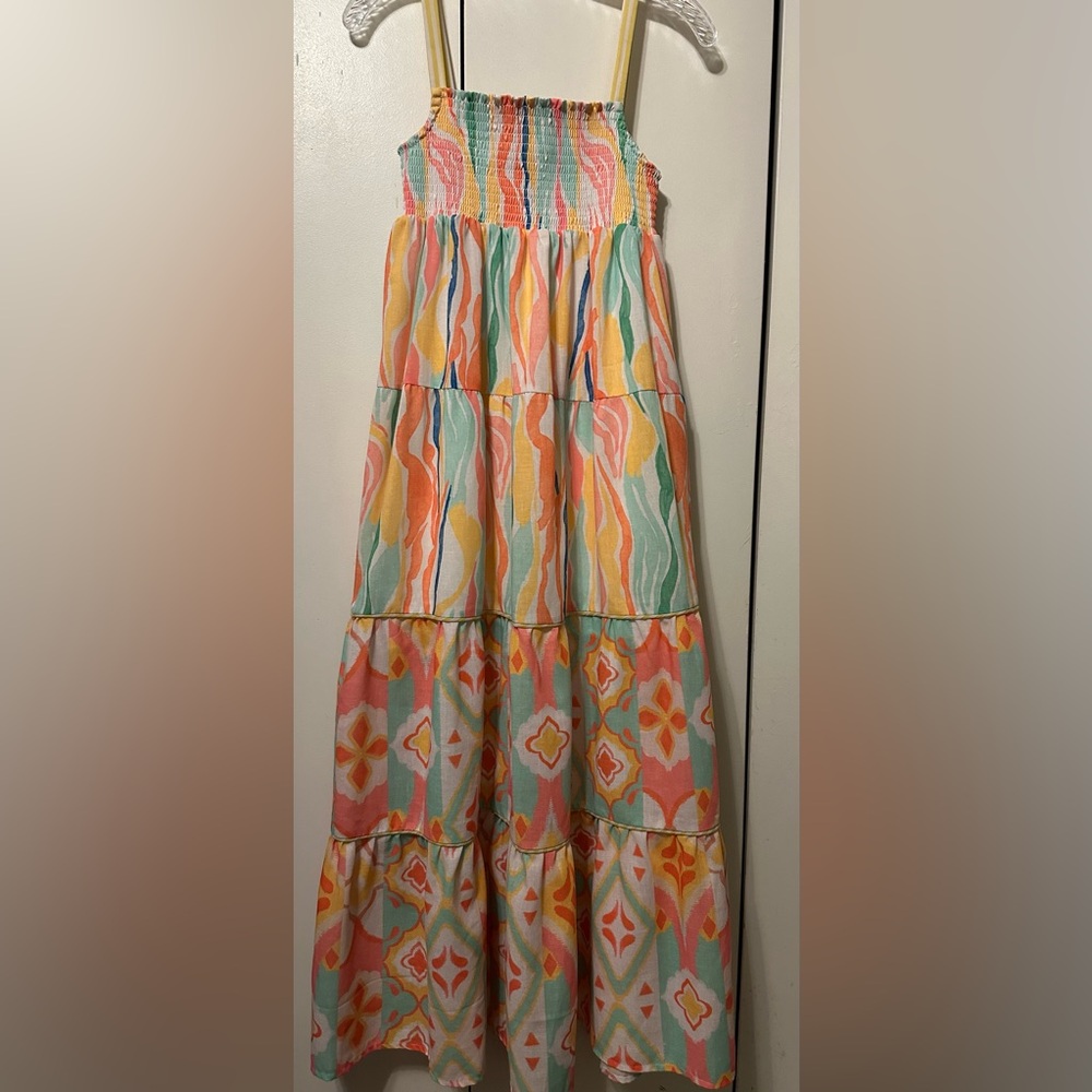 Silka Tiered Midi Dress size Small
